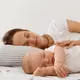 Sleep training adalah cara melatih bayi agar bisa tidur sendiri dan kembali terlelap ketika terbangun di tengah malam.[Dok/freepik.com/user18526052]