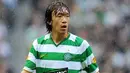 Celtic's Japanese midfielder Shunsuke Nakamura during the Scottish Premier League football match between Rangers and Celtic at Ibrox, Glasgow, Scotland, on May 9, 2009. AFP PHOTO/ANDREW YATES 