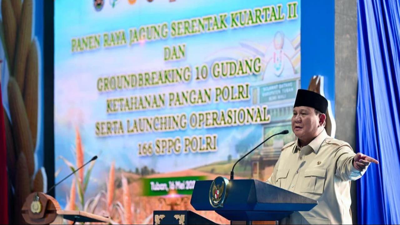 FOTO: Prabowo Panen Jagung dan Luncurkan Operasional Ketahanan Pangan
