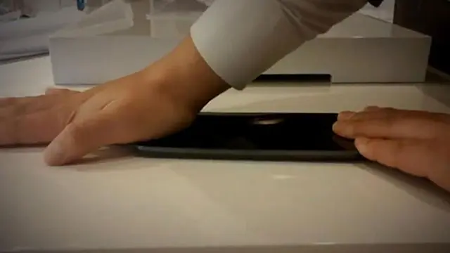 Siap Meluncur, Bukti Bodi LG G Flex Lentur Muncul
