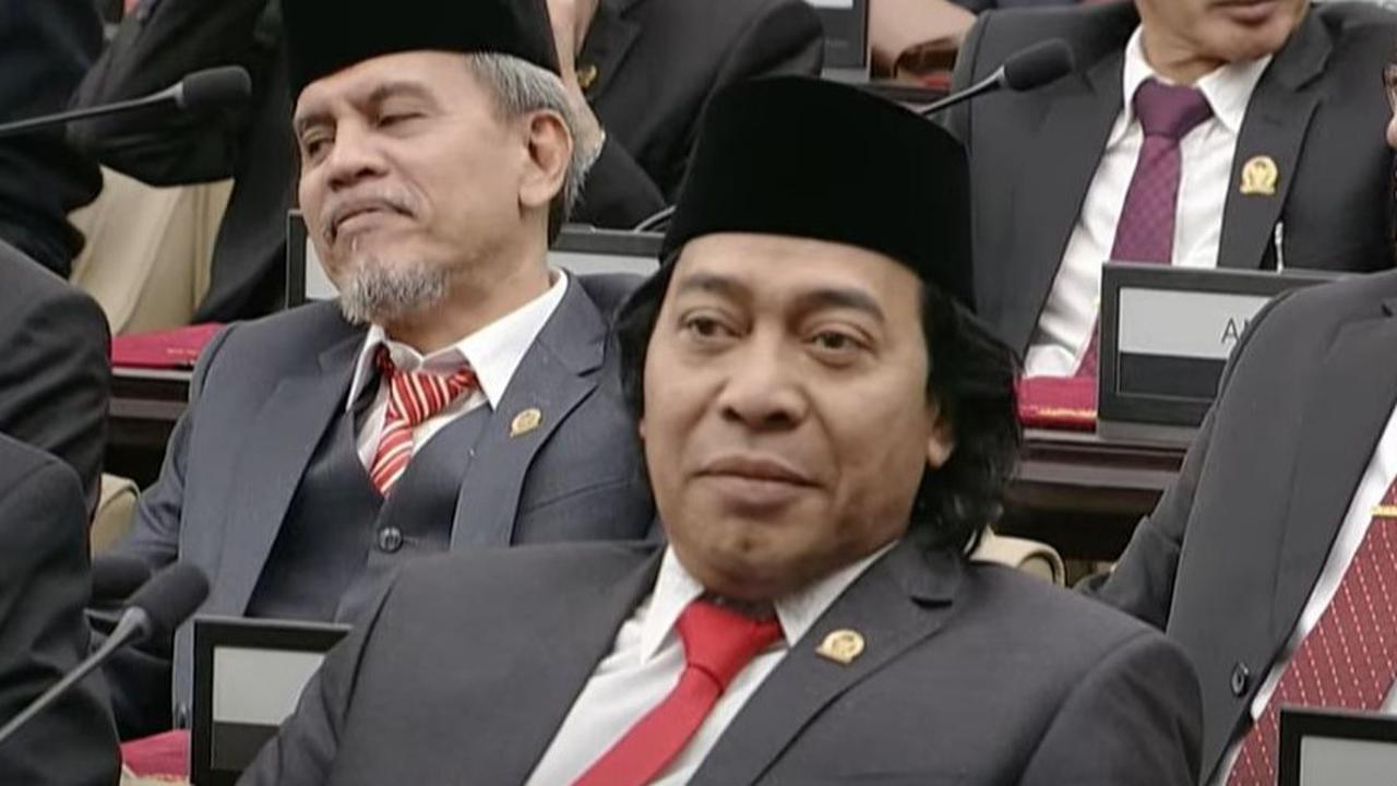 Komeng Ditanya Pidato dan Harapan ke Presiden Prabowo, Jawabannya Kocak Bikin Rekannya Ngakak