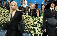 6 Potret Artis Kembali Tampil Memukau di Met Gala 2025, dari Rose BLACKPINK hingga Rihanna