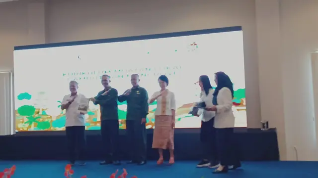 Pemerintah Kabupaten Kubu Raya resmi meluncurkan kurikulum muatan lokal (mulok) gambut dan mangrove di Gardenia Resort Sungai Raya, Kabupaten Kubu Raya, Kalimantan Barat. (Lipuan6.com/Aceng Mukaram)