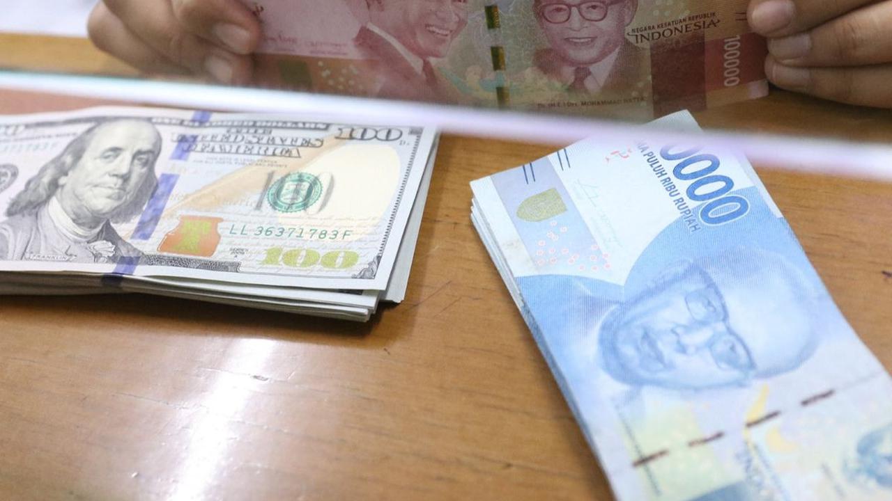 "Oleh karena setiap CFO harus bekerja extra cerdas, extra keras dan tangguh mengeksekusi dalam rangka memberi makna Indonesia," ucap Lim Chet Ming di Jakarta, Minggu (19/11).