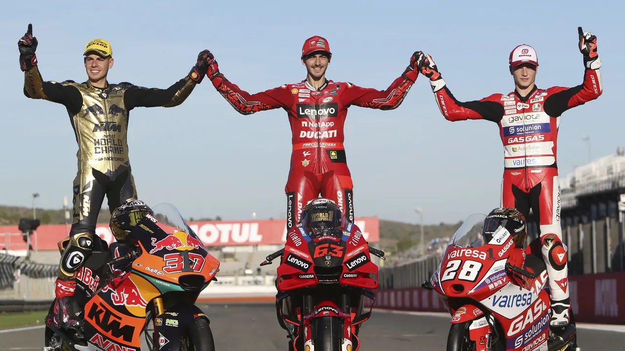 Foto: Pecco Bagnaia, Murid Valentino Rossi yang Menjadi Juara Dunia MotoGP 2022