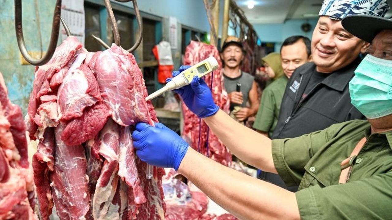 Dispertan Banyuwangi Pastikan Kualitas Daging Sapi Aman Dikonsumsi Jelang Lebaran 2026