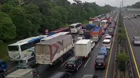 Tol Dalam Kota Bekasi Arah Jakarta Lumpuh