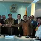 Ketua Umum Partai Golkar Airlangga Hartarto menarik keanggotaaan Bambang Soesatyo di Panitia Khusus (Pansus) Hak Angket KPK.