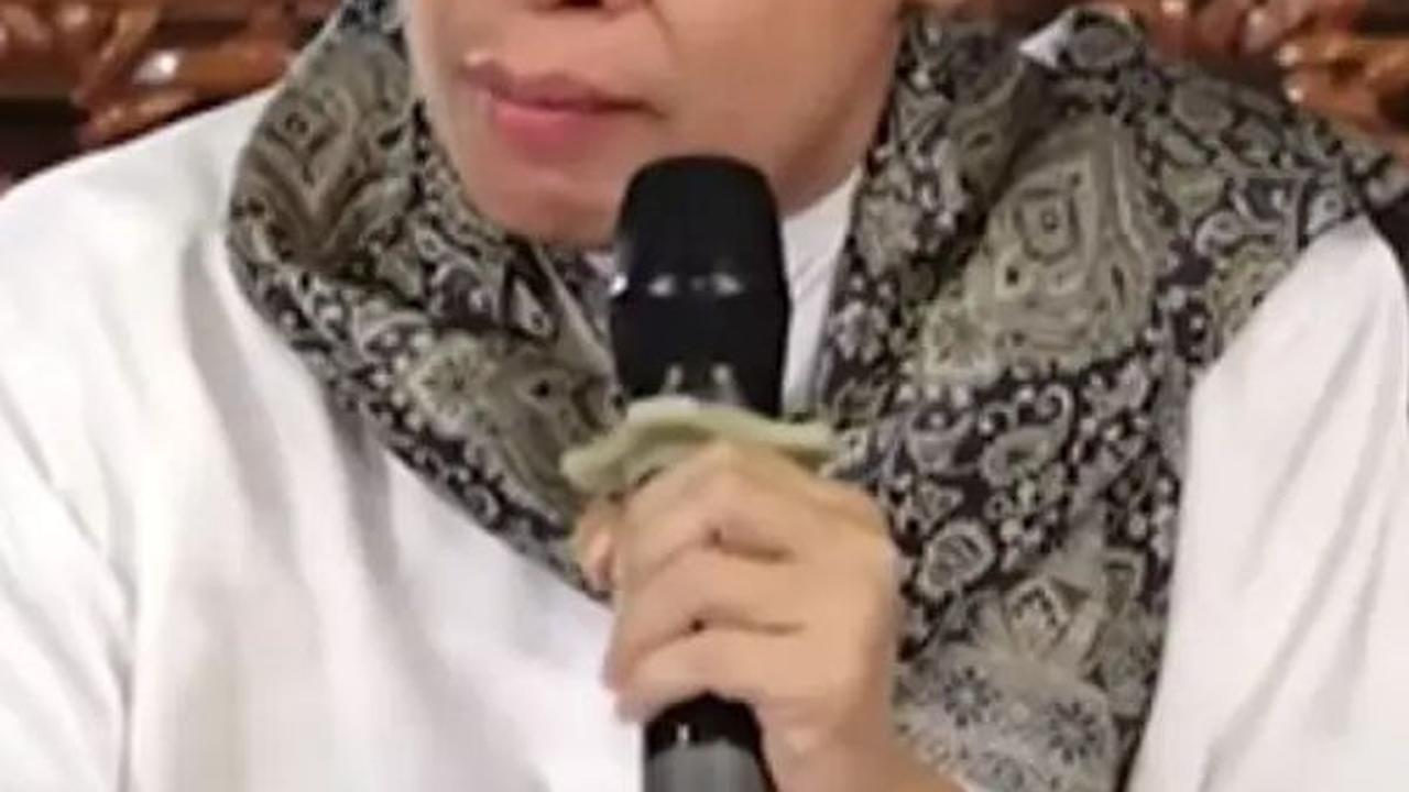 Dalam kata-kata Buya Yahya, "Jangan sampai ada yang masuk ke dalam perutnya sesuatu karena itu ada madzi sebelum mani adalah najis. Cairan-cairan sebelum mani adalah najis."&nbsp;