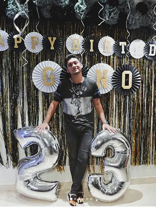 Ucapan terima kasih disampaikan Gino melalui instagram pribadinya.  Pemeran Gerry yang pernah bermain dalam film Aku Cinta Kamu itu juga terlihat memiliki panggilan khusus pada Irish. (Instagram/_irishbella_)