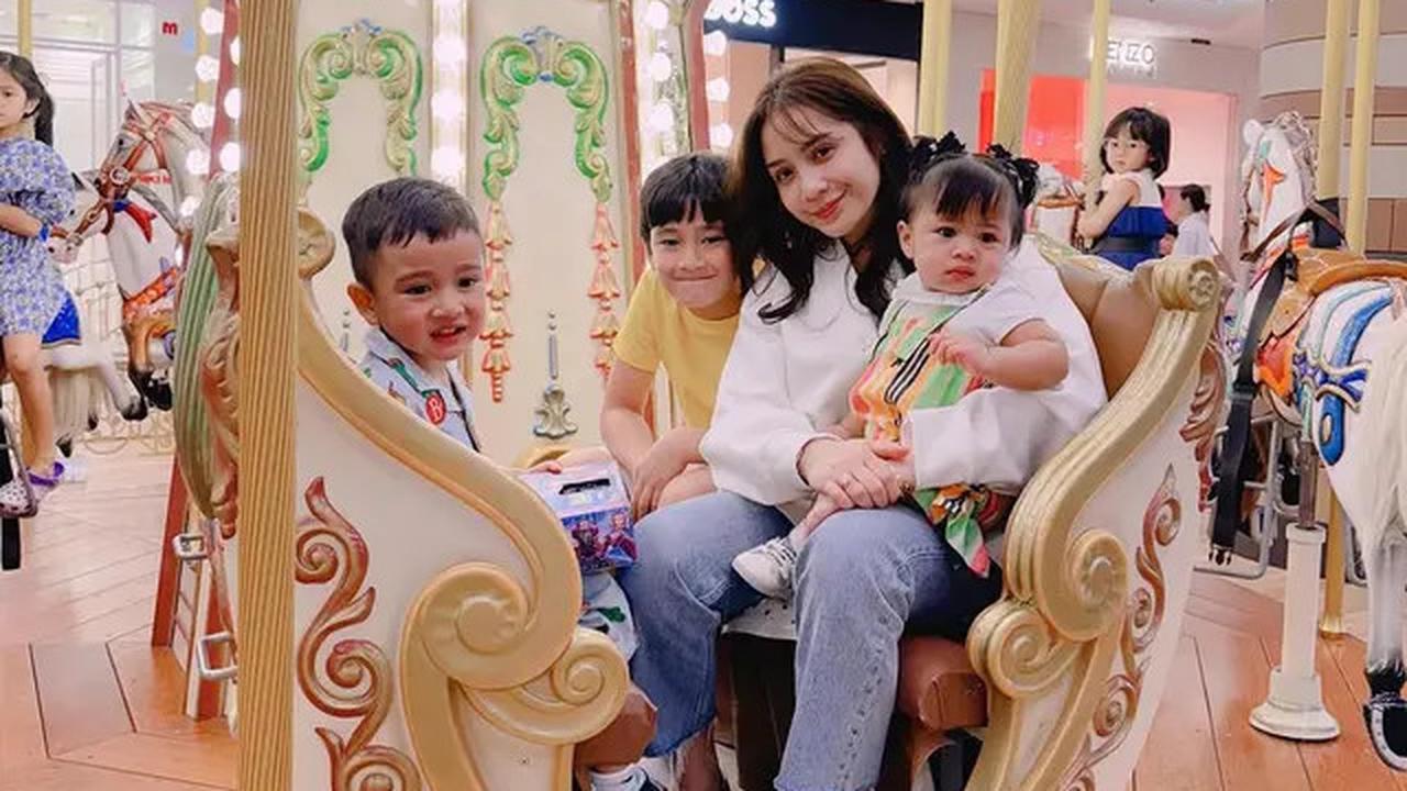6 Potret Kebersamaan Nagita Slavina dan Ketiga Buah Hatinya, Gemas dan Penuh Kehangatan