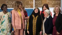Melania Trump Beri Penghargaan Ibu dari Irak yang Selamatkan 58 Pria dari Kejaran ISIS (AFP)