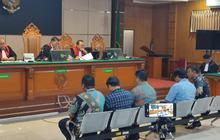 Sidang Korupsi Bupati Bekasi, Kadis Akui Serahkan Rp500 Juta dari Sarjan ke Ayah Ade Kuswara Kunang Demi Jabatan