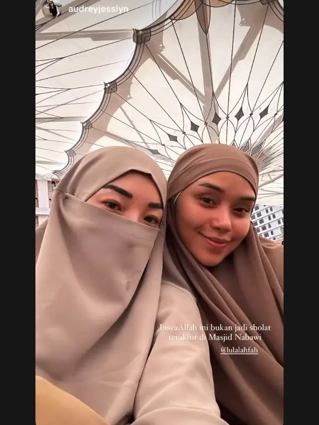 7 Momen Lula Lahfah Jalani Ibadah Umrah Bareng Sahabat, Banjir Sorotan Netizen