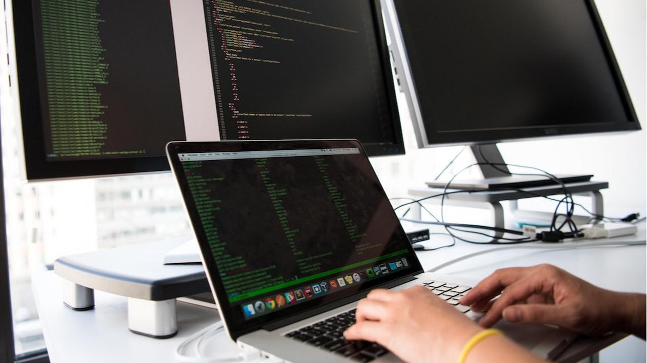 Cara Lengkap Merakit PC Gaming, Komponen Utama dan Tips Penting