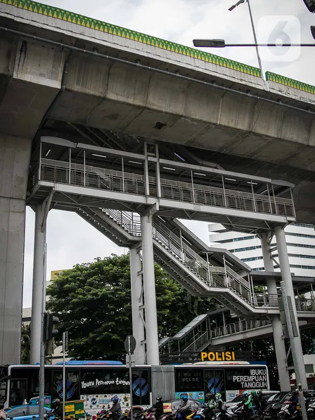 Halte Transjakarta CSW