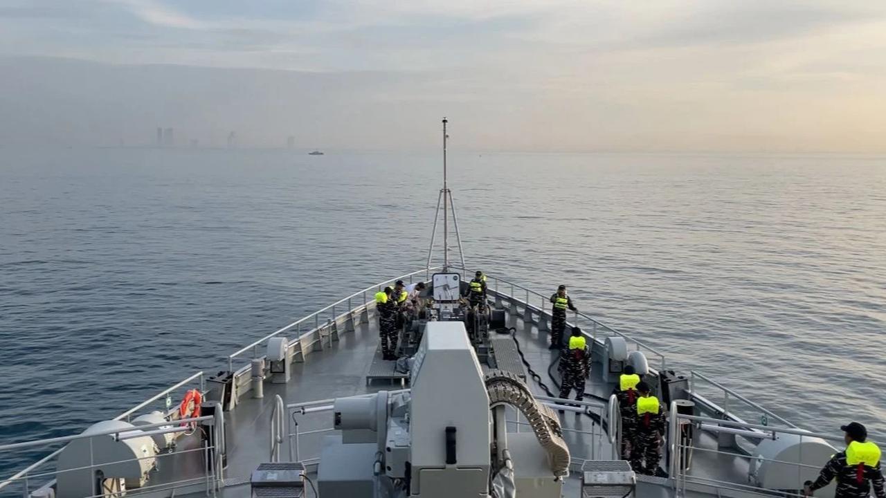 FOTO: KRI Canopus 936 Sandar di Lagos Perkuat Diplomasi Maritim