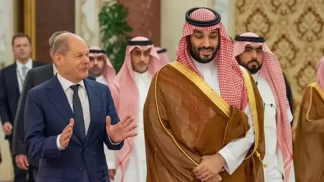 Kedatangan Olaf Scholz di UEA.
