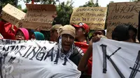 Warga Kolong Tol Wiyoto Wiyono Geruduk Kantor Ahok Tolak Digusur