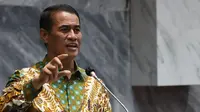 Menteri Pertanian (Mentan) Andi Amran Sulaiman saat menjadi pembicara dalam Seminar Nasional Fraksi Partai Gerindra Komisi IV DPR RI bertajuk 'Strategi Mewujudkan Swasembada Pangan Menuju Indonesia Emas 2045' di Gedung DPR RI (Istimewa)