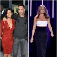 Courteney Cox, Johnny McDaid, dan Jennifer Aniston (AFP/Bintang.com)