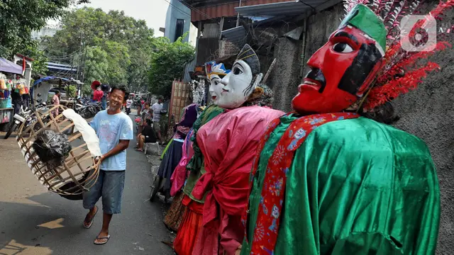 Hargai Ikon Budaya Betawi, Ondel-ondel Dilarang untuk Mengamena