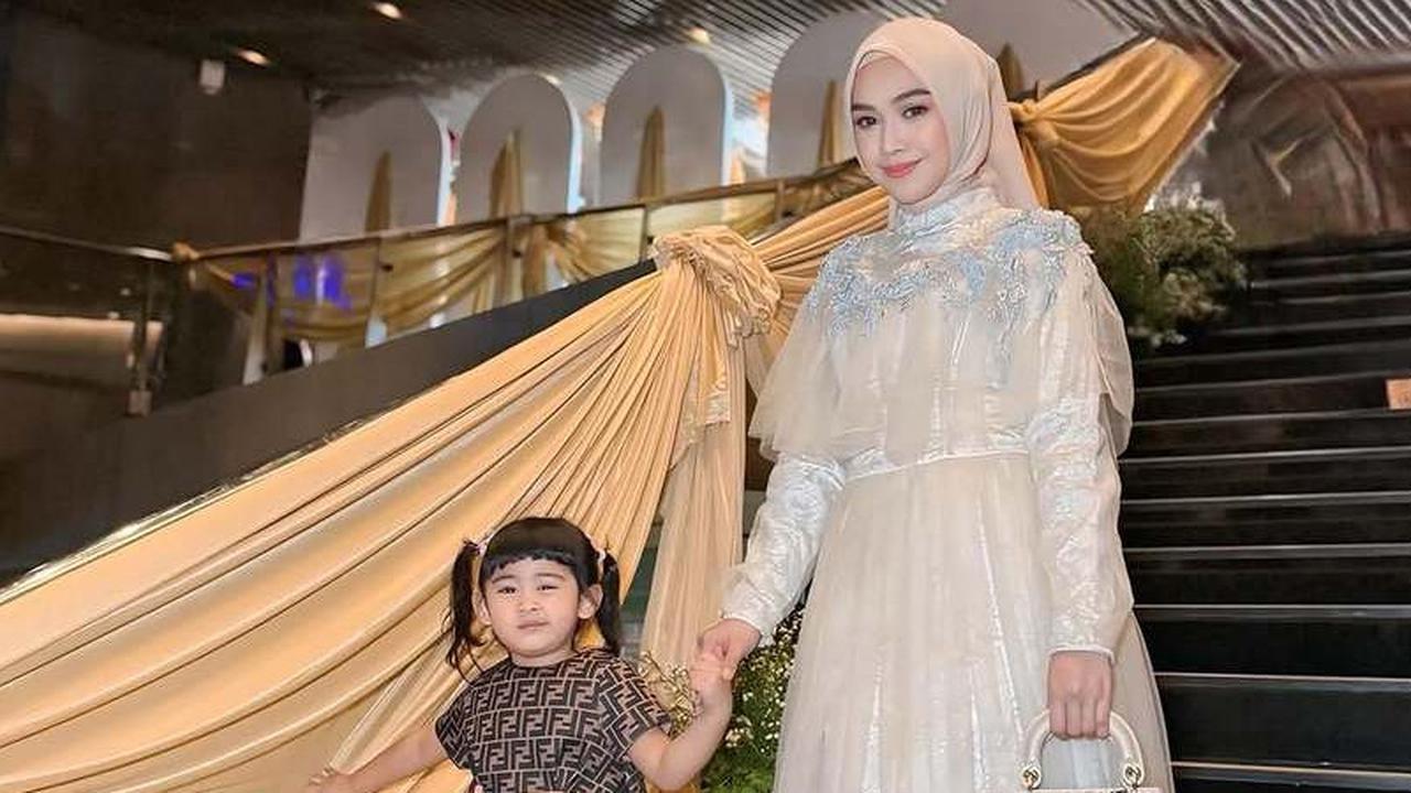 Pengakuan Ria Ricis Pernah Alami Baby Blues, Sempat Bentak Moana yang Baru Umur 4 Bulan Lalu Nangis hingga Minta Maaf