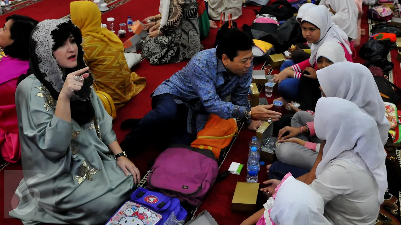 20150629-Buka Puasa Bersama Ketua DPR dan Anak Yatim-Jakarta-Setya Novanto