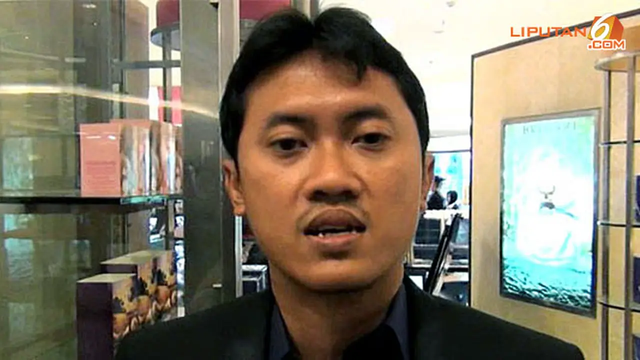 arya-wiguna-130603b.jpg