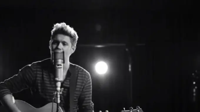 "This Town", single perdana Niall Horan