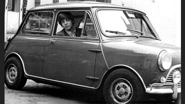 VW Beetle dan John Lennon