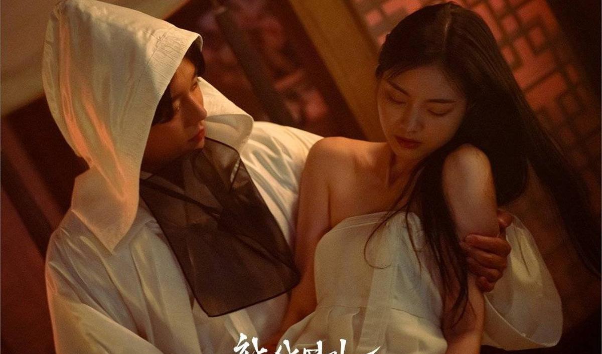 Behind the Scenes: Tim Produksi dan Adaptasi Webtoon