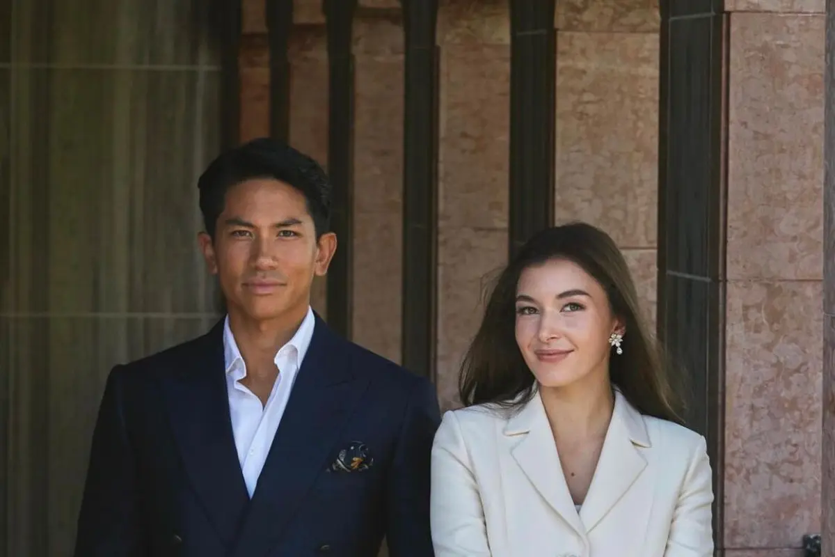 Potret Pangeran Abdul Mateen dan Anisha Rosnah (Instagram/@tmski)