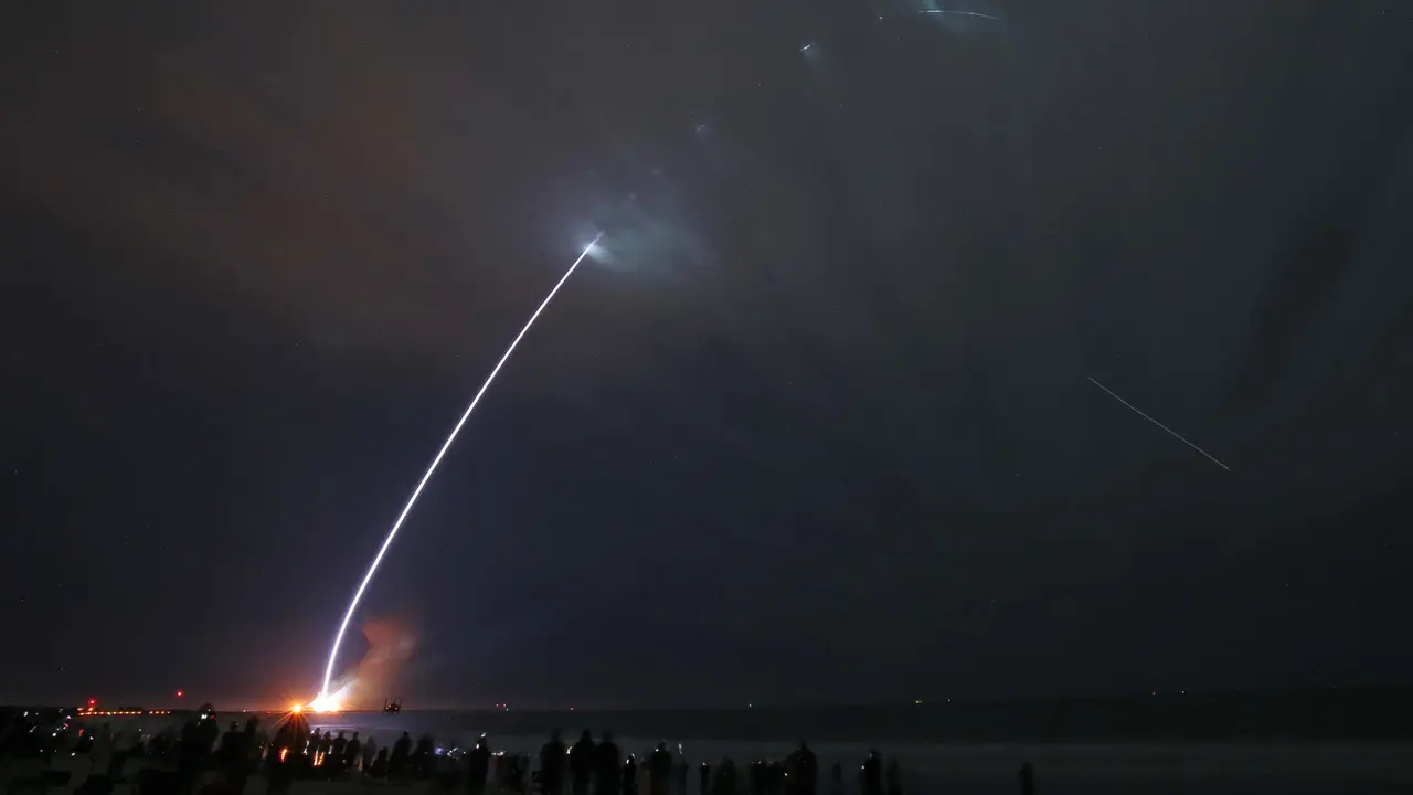 New Glenn Lepas Landas, Blue Origin Milik Jeff Bezos Siap Saingi SpaceX