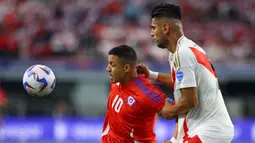 Laga antara Chile melawan Peru berakhir imbang 0-0. (Aric Becker/AFP)