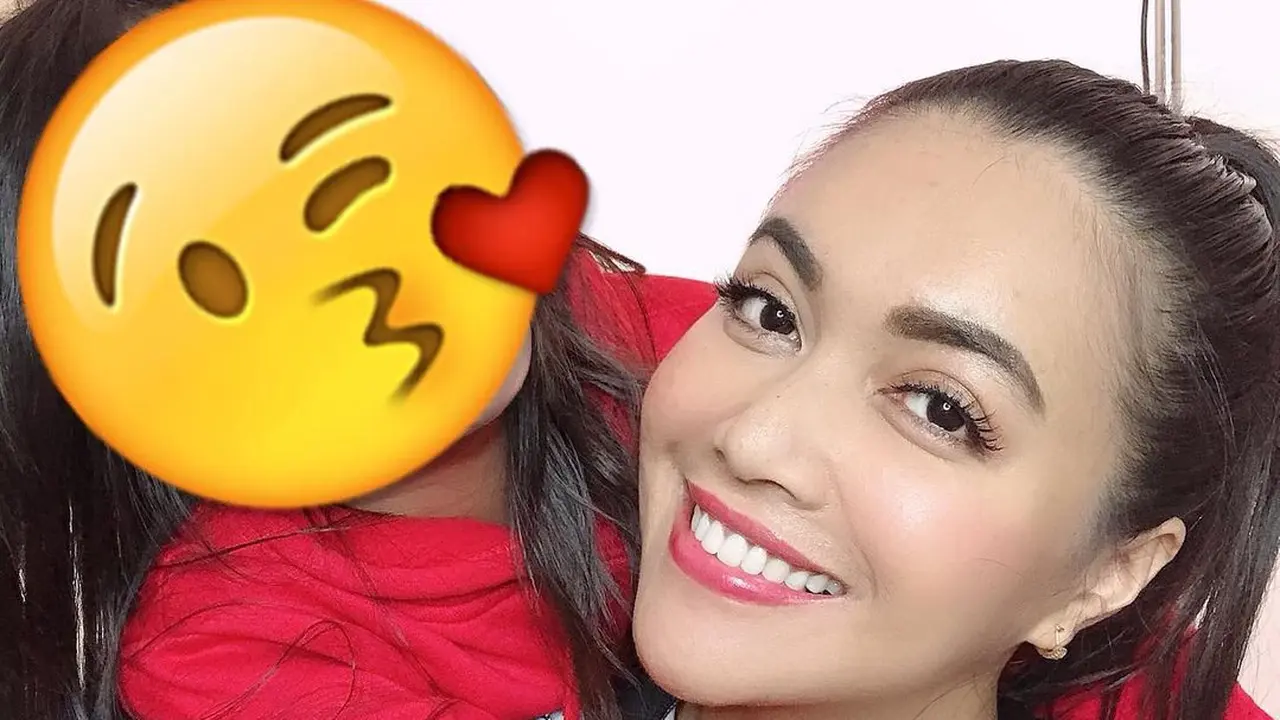 [Fimela] Denada dan Aisyah