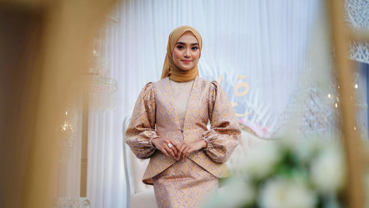 9 Model Gamis Brokat Duyung Lengan Balon Terbaru yang Elegan dan Cocok untuk Berbagai Acara