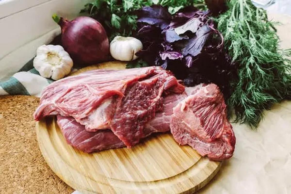 Daging Babi Halal dalam Kondisi Ini, Penjelasan Ustadz Adi Hidayat