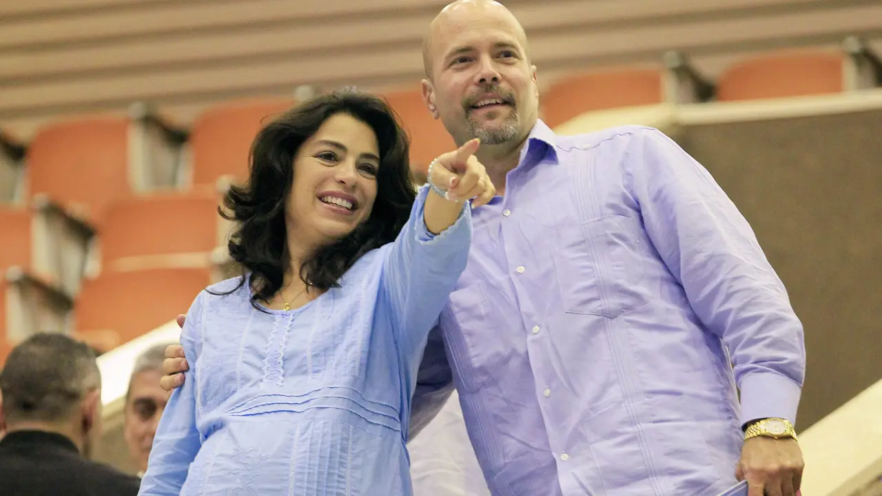 Gerardo Hernandez dan istrinya