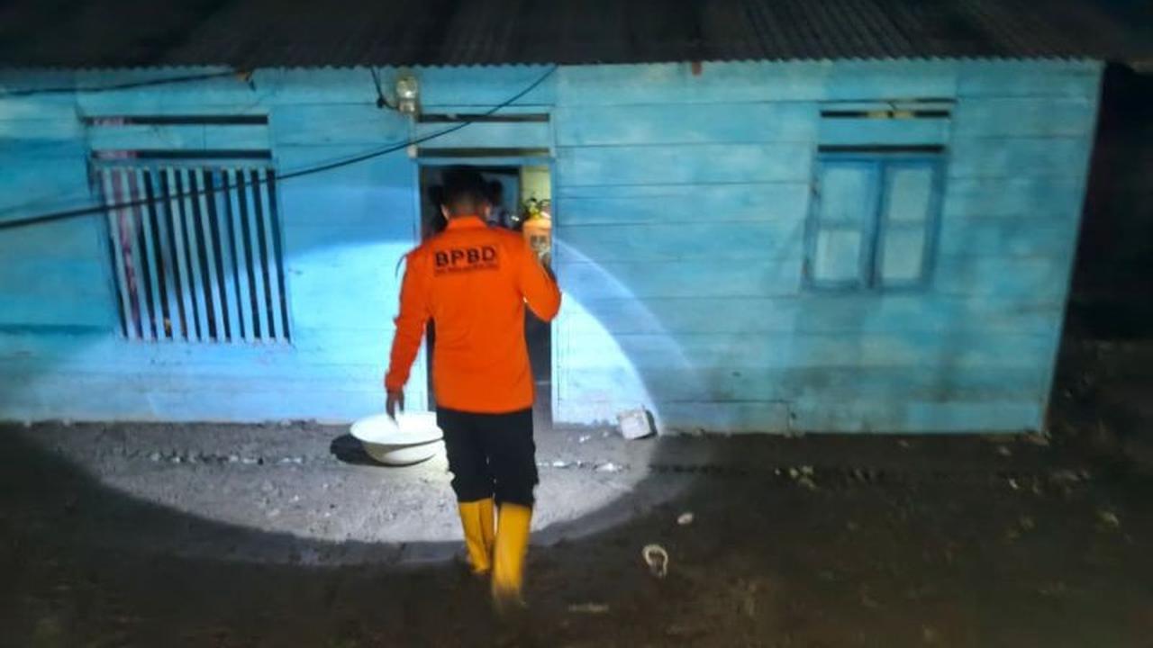Banjir Balantak Utara Rendam 22 Rumah, BPBD Sulteng Imbau Warga Waspada Cuaca Ekstrem