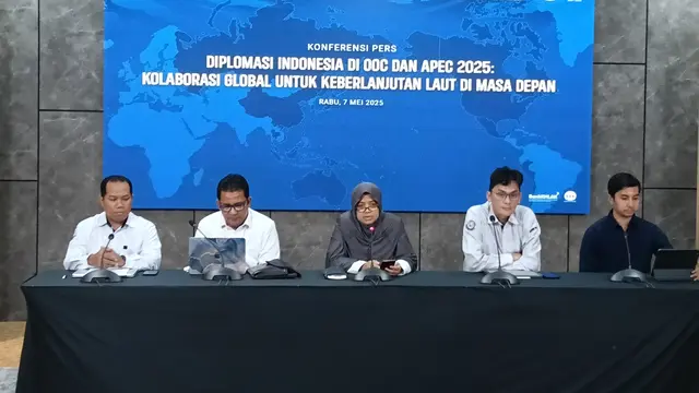 Konferensi pers Diplokasi Indonesia di OOC dan APEC 2025, Rabu (7/5/2025). (Foto: Liputan6.com/Maulandy R)