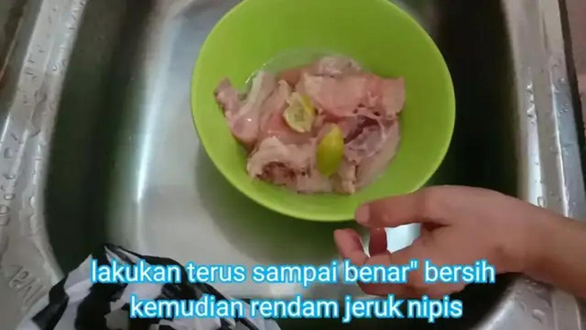 Cara Menghilangkan Bau Amis Sisa Darah pada Daging Ayam dengan Ampuh dan Tidak Ribet