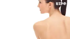 Entah apa yang ada dipikiran para wanita ini yang malah ingin hilangkan aset berharganya, hingga menggunakannya untuk mengancam seseorang. 