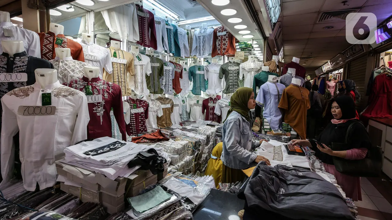 Jelang Ramadan, Tanah Abang Ramai