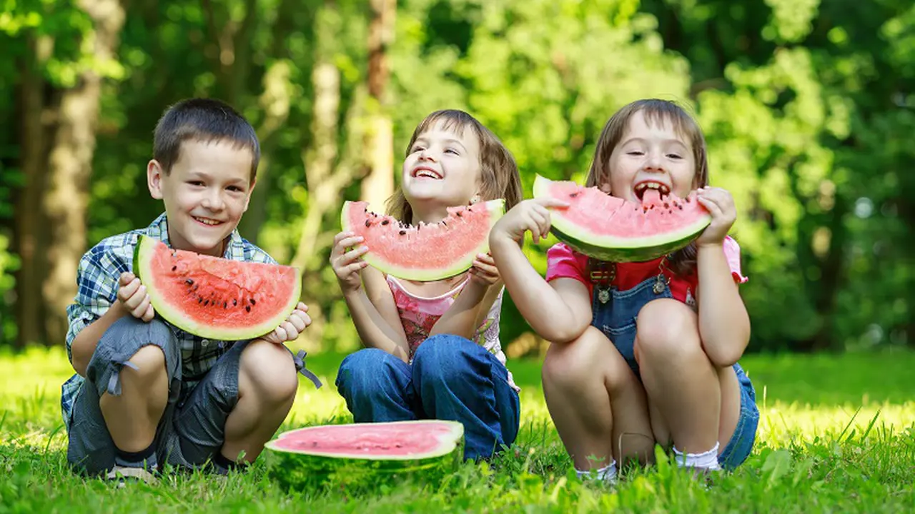 4 Cara Agar Anak Makan Buah lebih Banyak