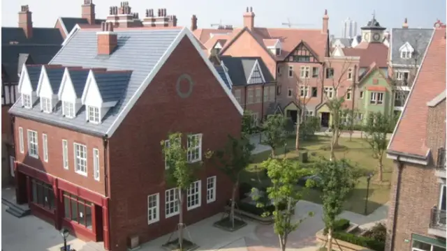 7 Tempat Terkenal Dunia dan Tiruannya di China, Mirip Enggak?