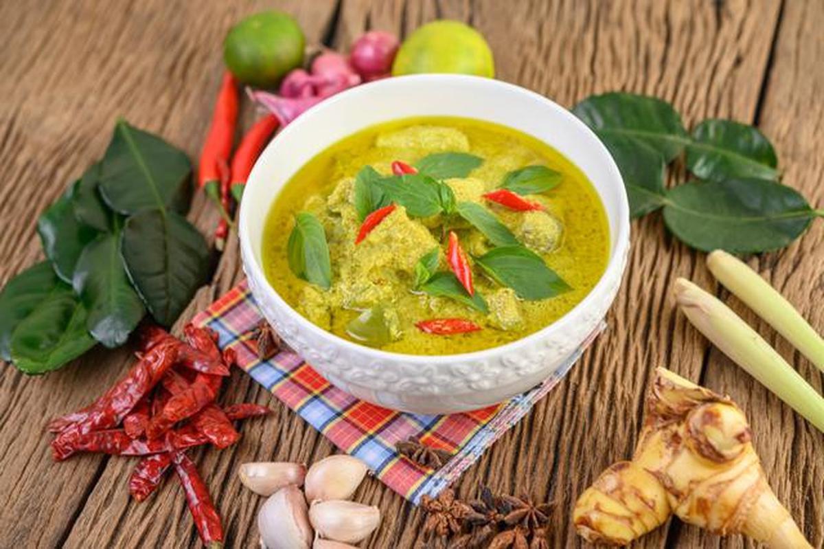 Resep Opor Telur Tahu Sederhana, Hidangan Gurih Kaya Rempah