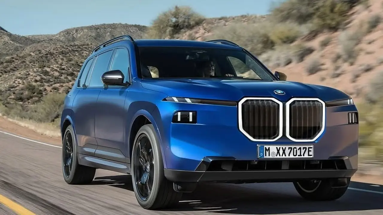 BMW X7 (BMW)