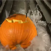 Waterjet, inilah mesin air yang berfungsi setara layaknya pisau. (Via: youtube.com)