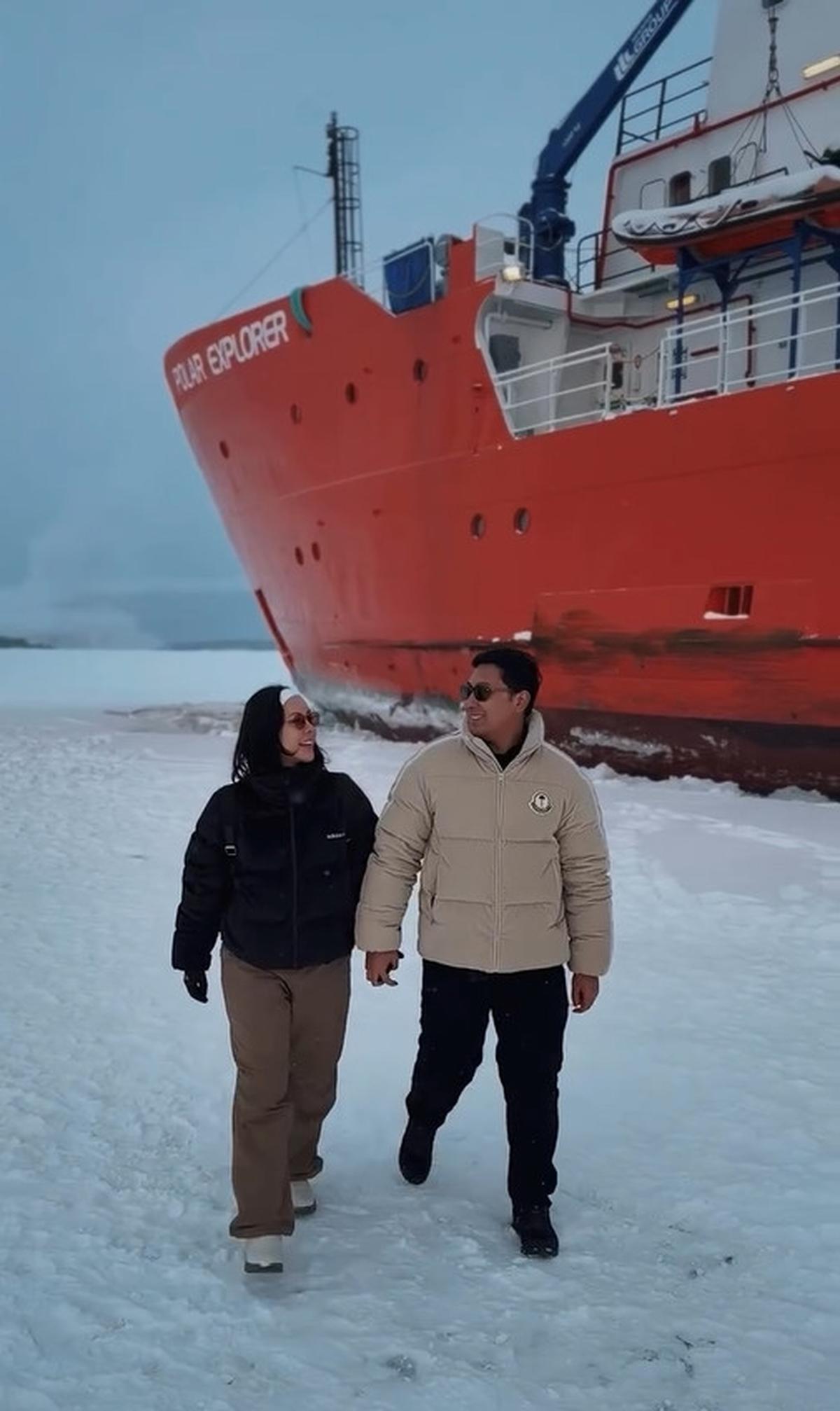 Potret Darma Mangkuluhur Cucu Soeharto Liburan Bareng Pacar ke Kutub Utara dan Finlandia, Bahagia Lihat Aurora